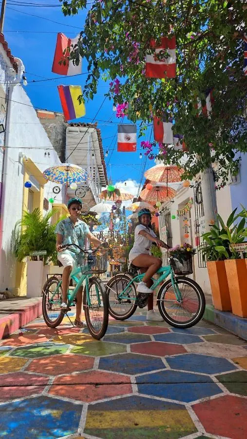 Hostel Shalom Adonai Cartagena Pensión
