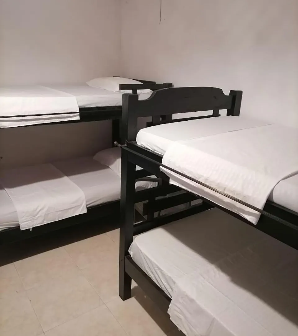 Pensión Hostel Shalom Adonai Cartagena Colombia
